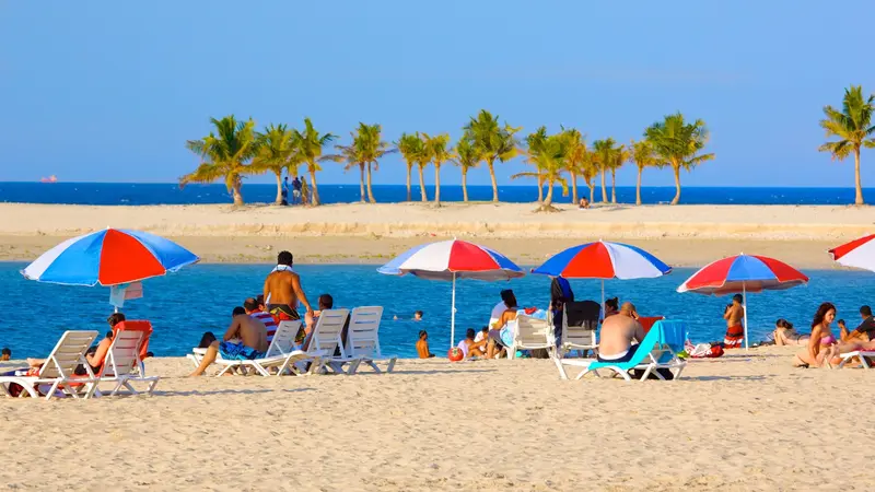 al mamzar beach park